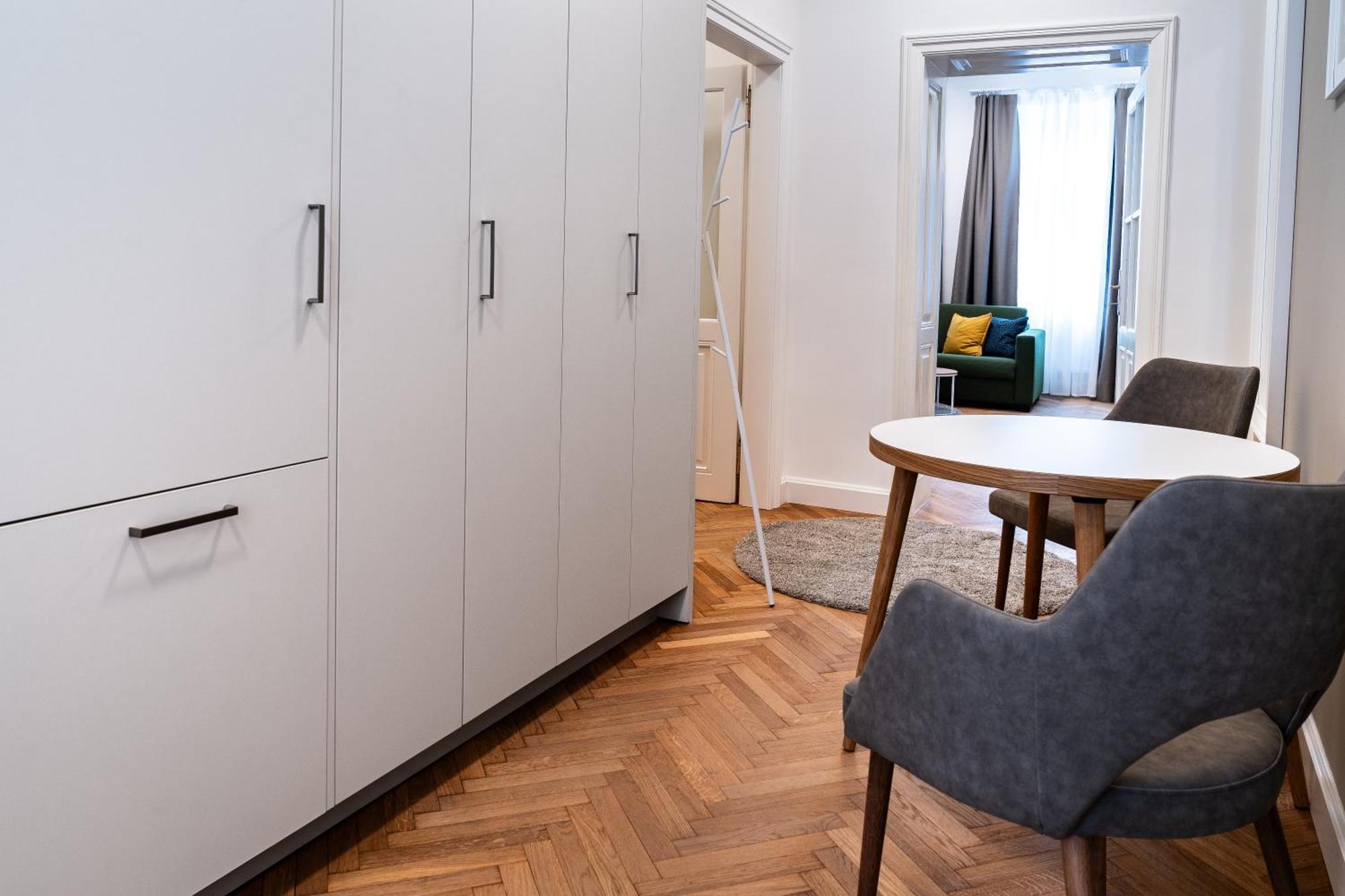 Twenty Five - Work & Life Apartments Amstetten Buitenkant foto