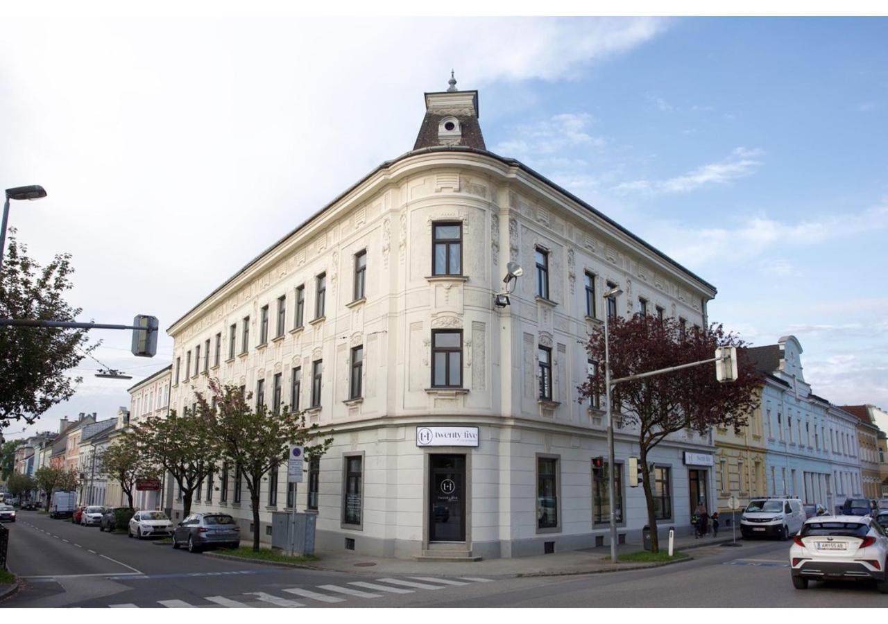 Twenty Five - Work & Life Apartments Amstetten Buitenkant foto